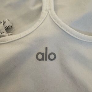 ALO Yoga Classic White Apparel